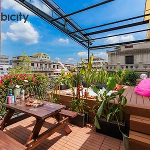 3* Aparthotel Cubicity Street House